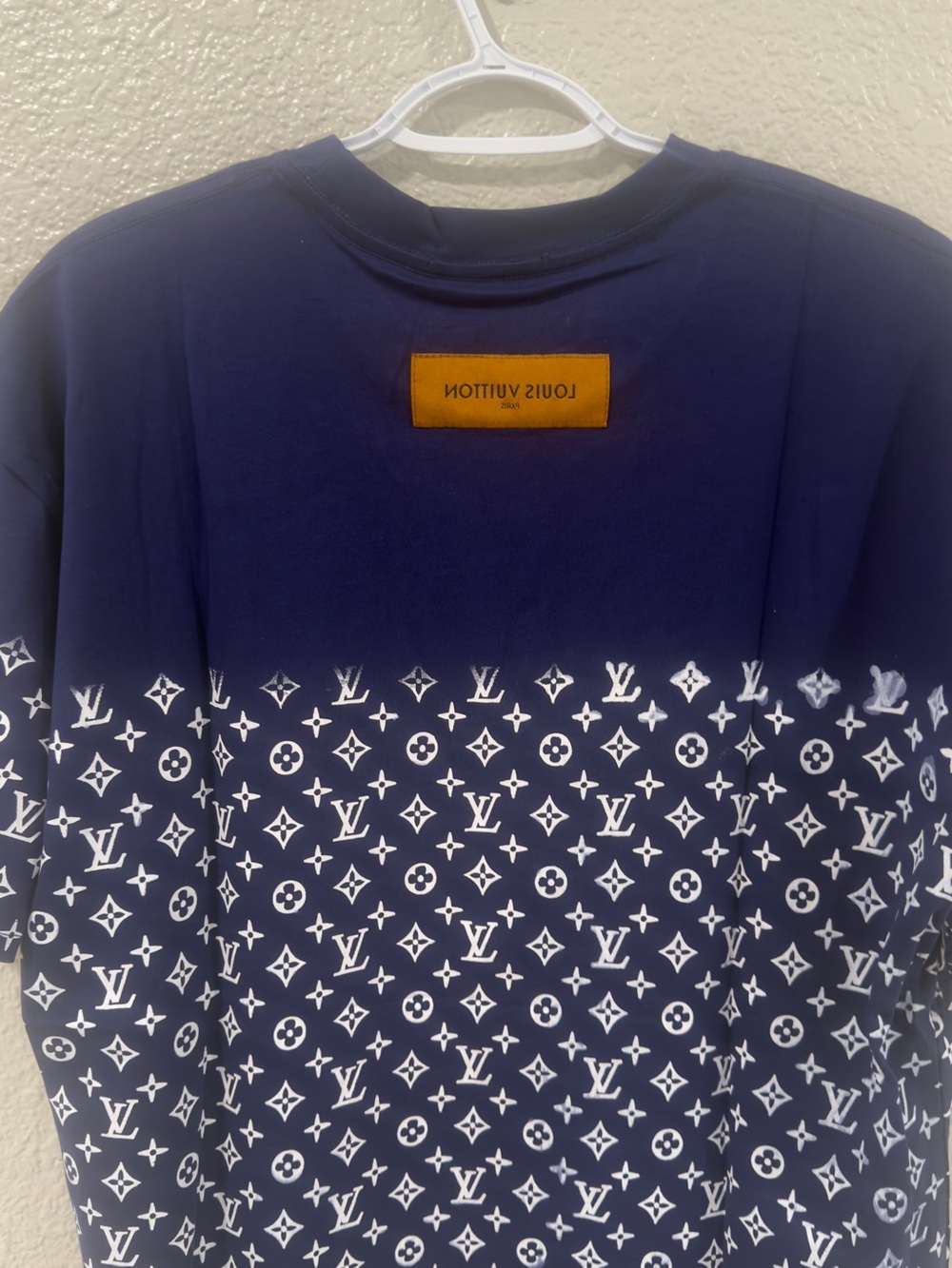 Louis Vuitton Navy and White Monogram Short Sleeve Tee - Picture 4 of 5